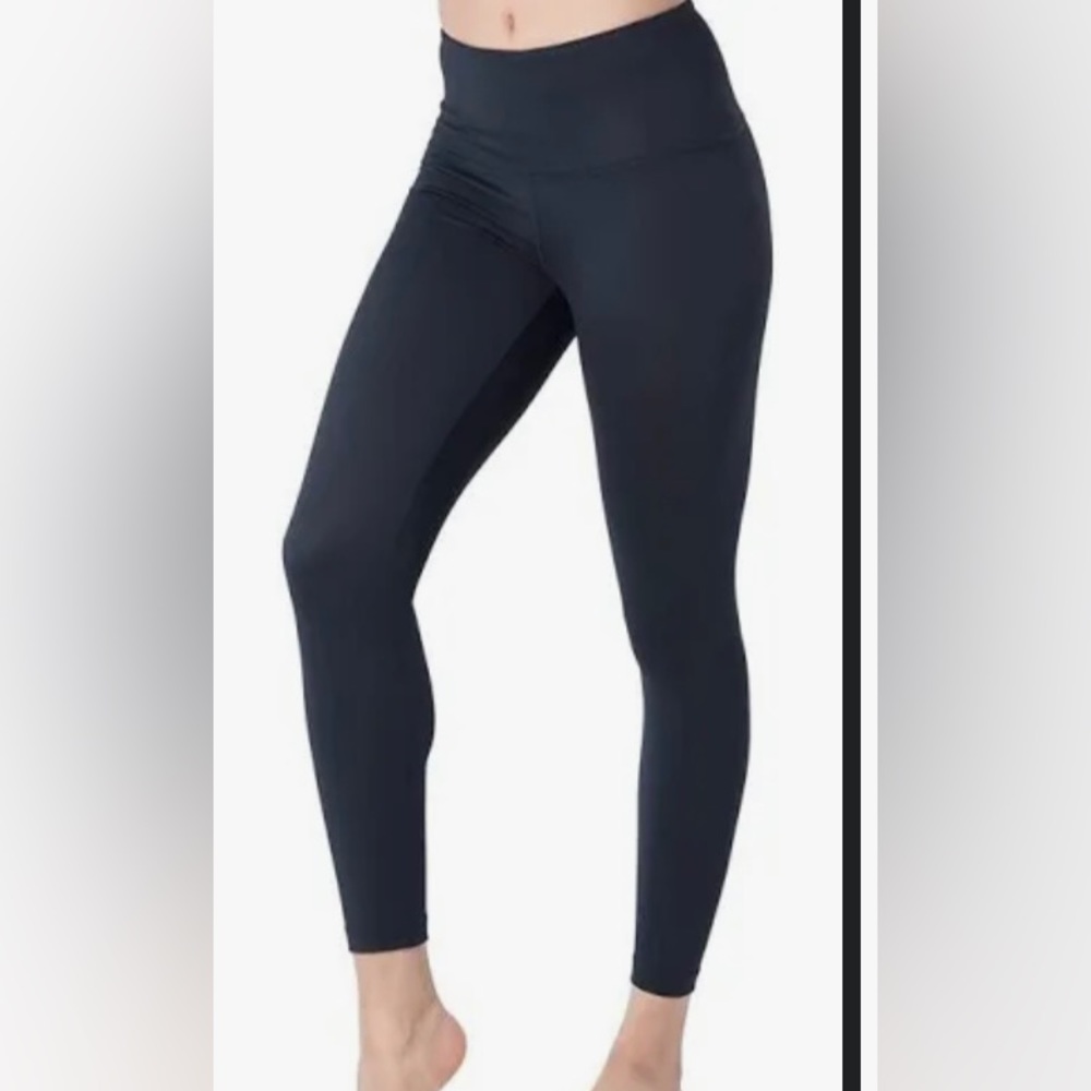 Velocity High Rise Ankle Length Black Leggings With Hidden Key Pocket Size S